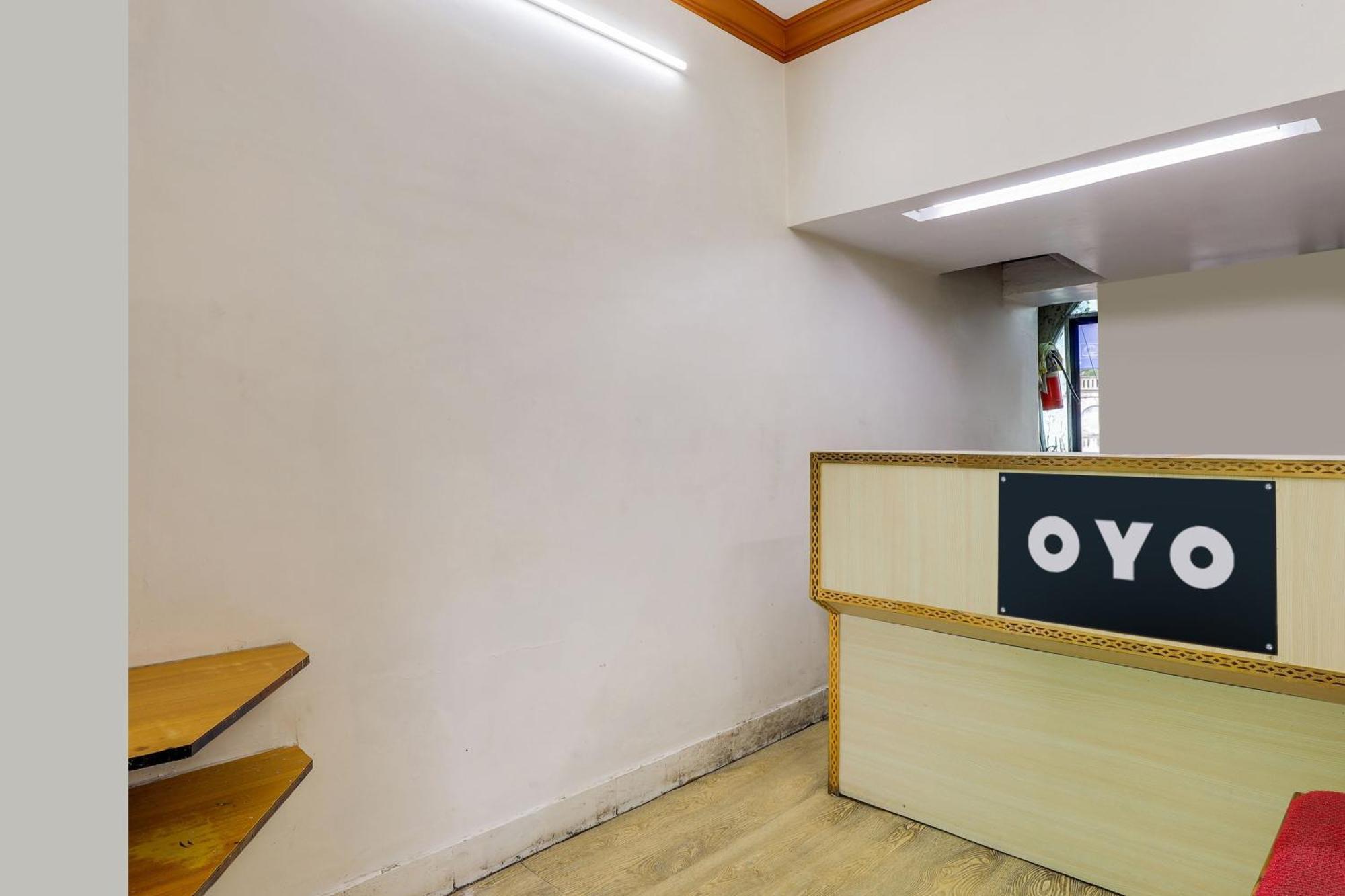 Hotel O Ellis Ahmedabad Eksteriør billede