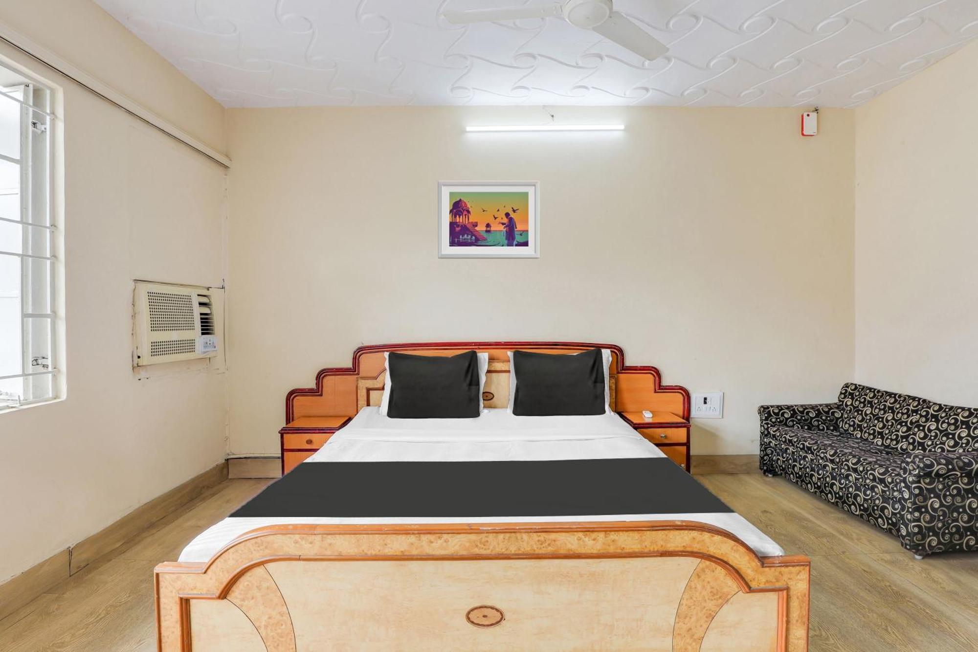 Hotel O Ellis Ahmedabad Eksteriør billede