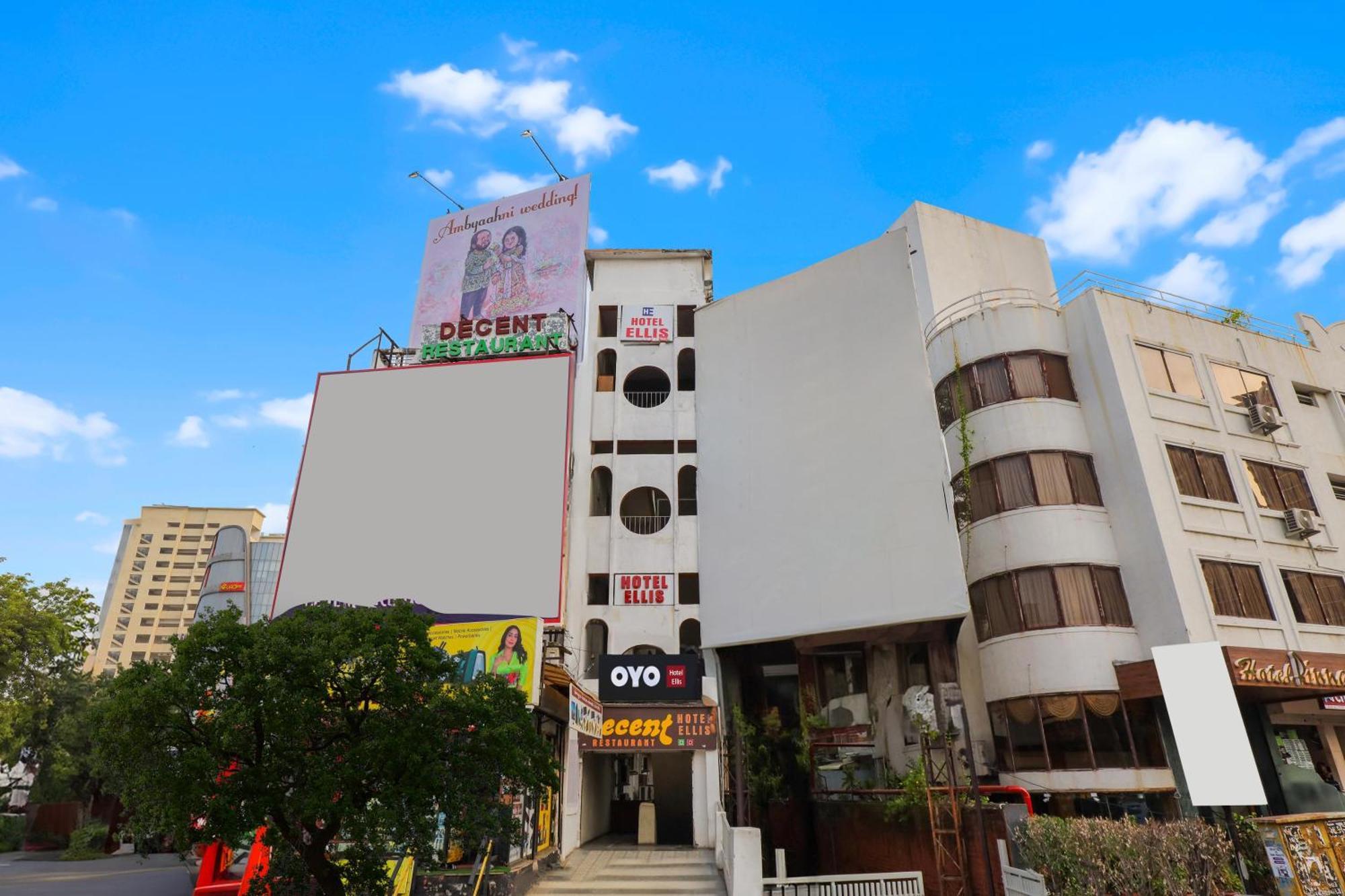 Hotel O Ellis Ahmedabad Eksteriør billede