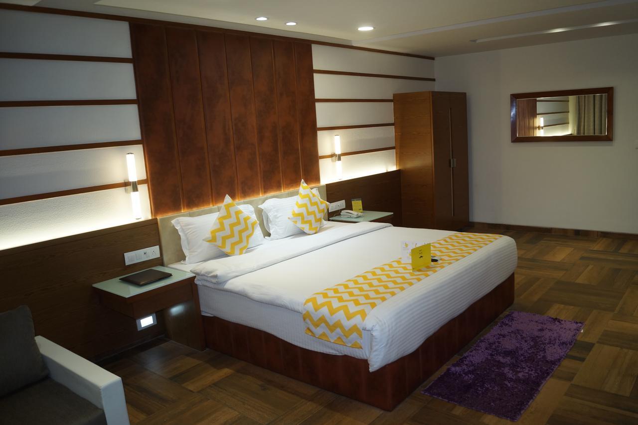 Hotel O Ellis Ahmedabad Eksteriør billede